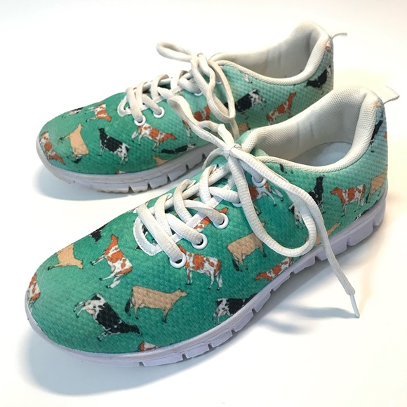 Cow Lovers Sneakers 7 - Picture 2 of 8